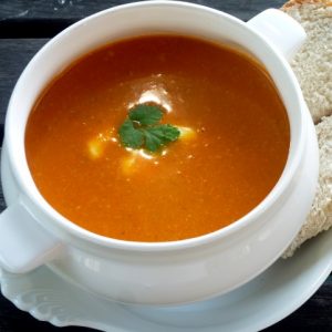 Tomato, basil and smokey bacon soup